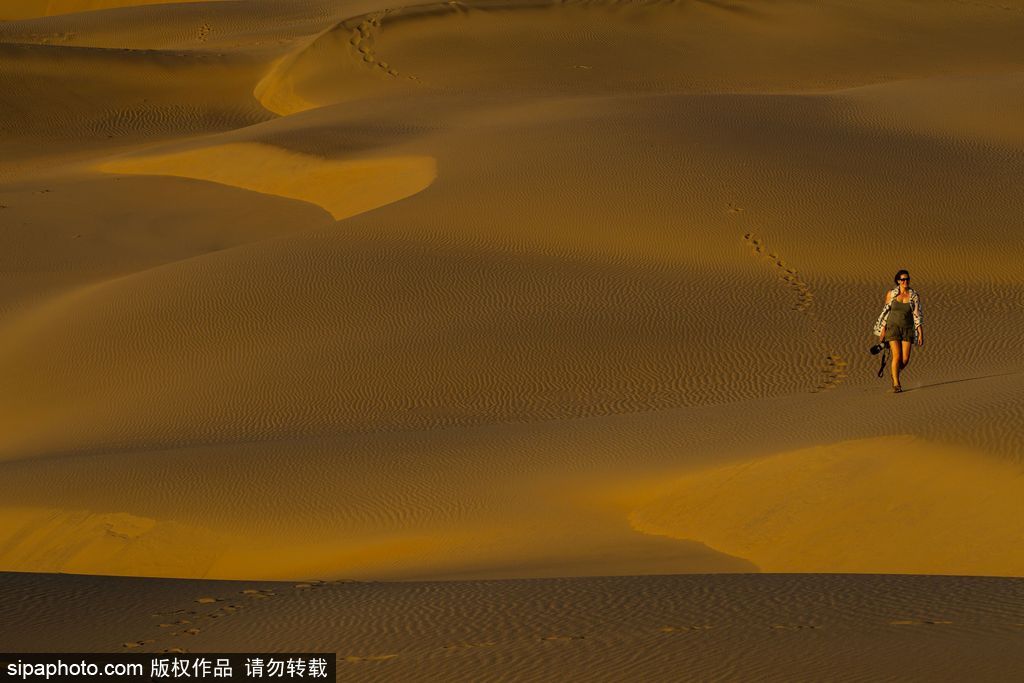 雄關(guān)漫道大漠狂風(fēng) 盤點全球令人窒息的沙漠美景