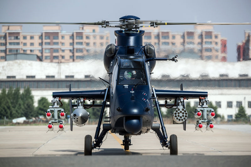 威武霸氣！直19E出口型武裝直升機(jī)首飛成功