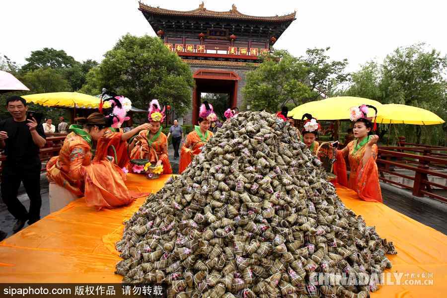 百人千人萬人宴精彩紛呈 盤點眾人分享美食盛況