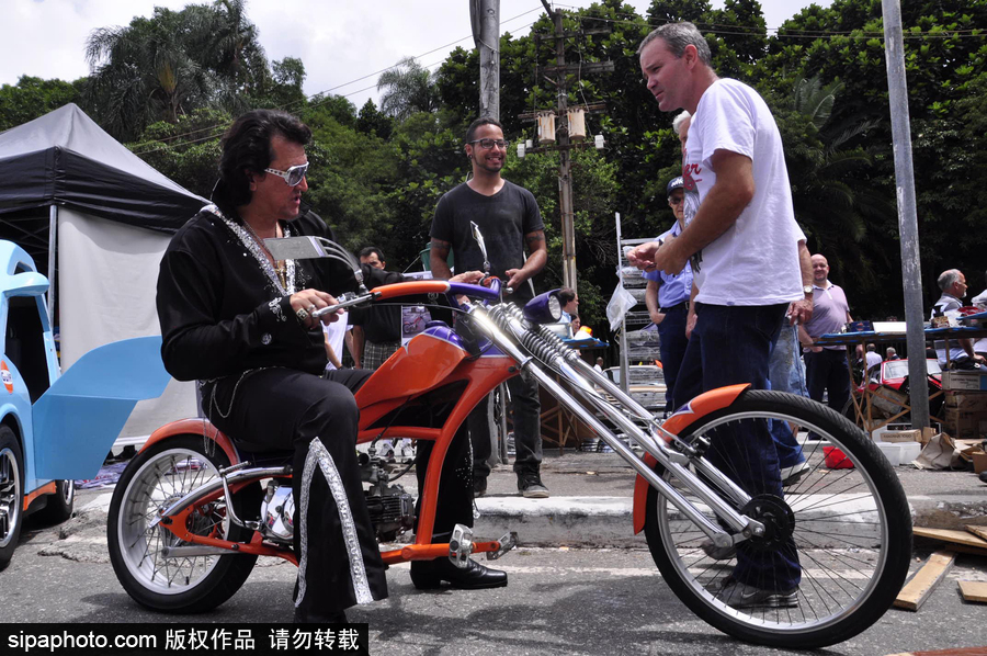 愛(ài)車人士大飽眼福！超百輛古董汽車在巴西圣保羅集會(huì)展出